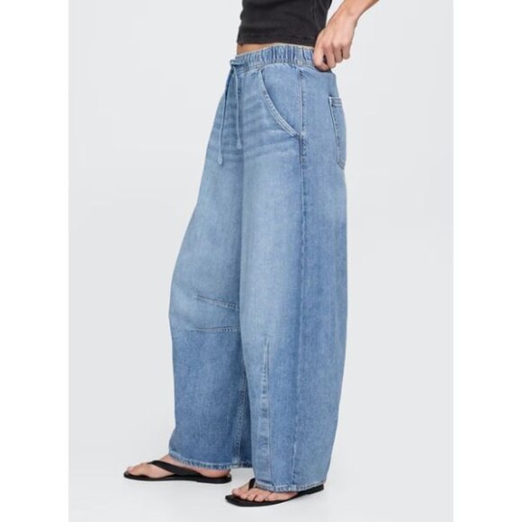 NWT Mid Rise UltraSoft Easy Horseshoe Jeans - Colormedium wash - Picture 6 of 6